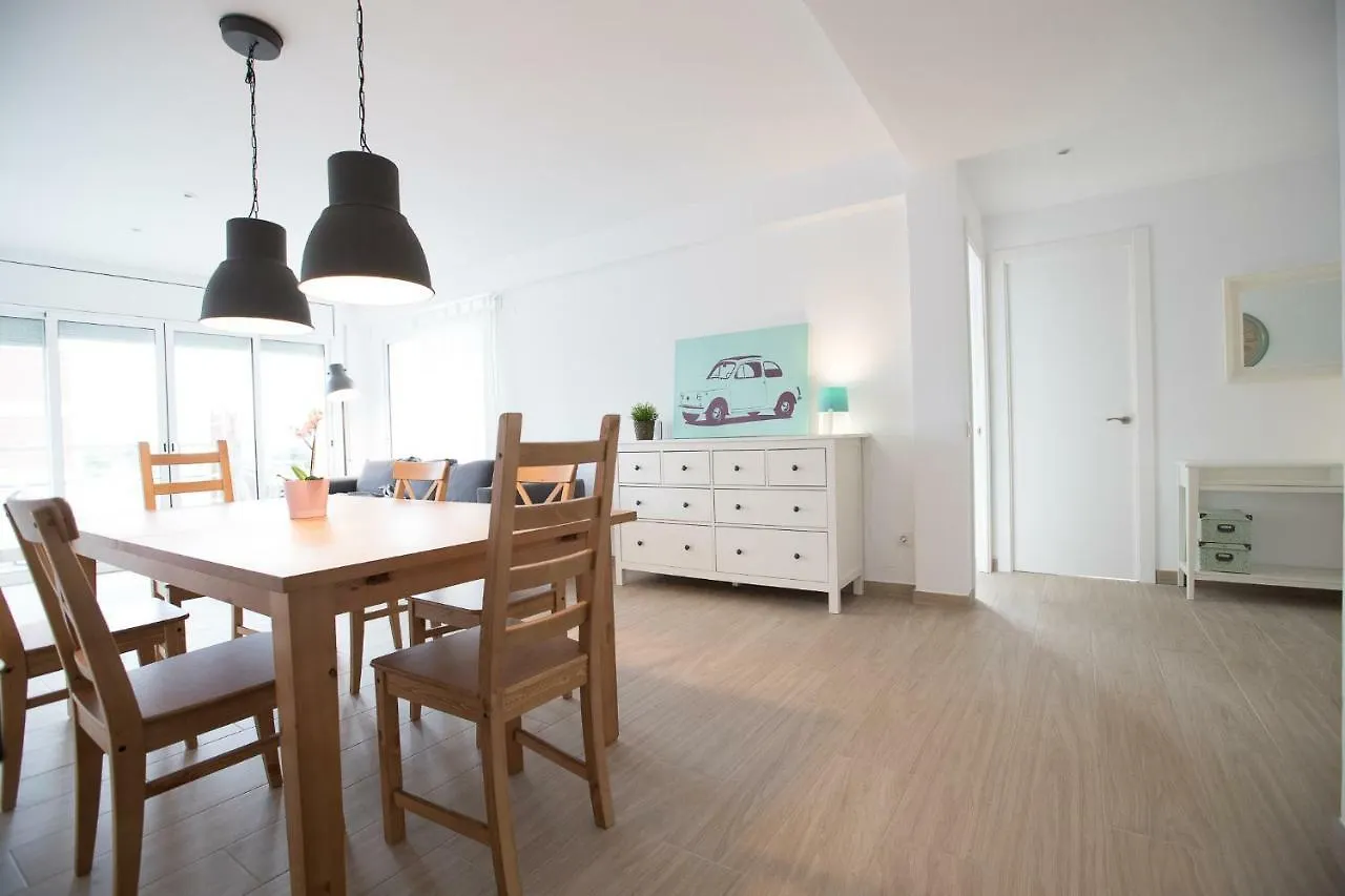 Apartamento Cerca Del Mar Бланес